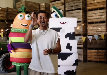 Win een bezoek van Gio op school! Win een bezoek van Gio op school!
